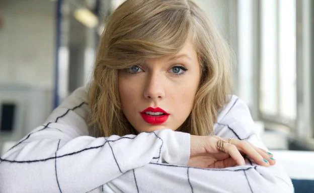 Taylor Swift muestra su lado más solidario ayudando a una fan embarazada