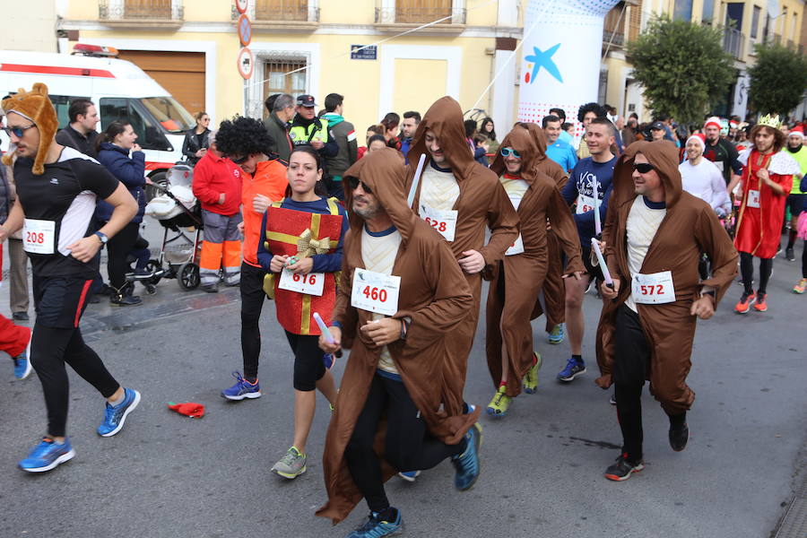 Cerca de mil corredores se han dado cita en la carrera que ha despedido el año en Lorca