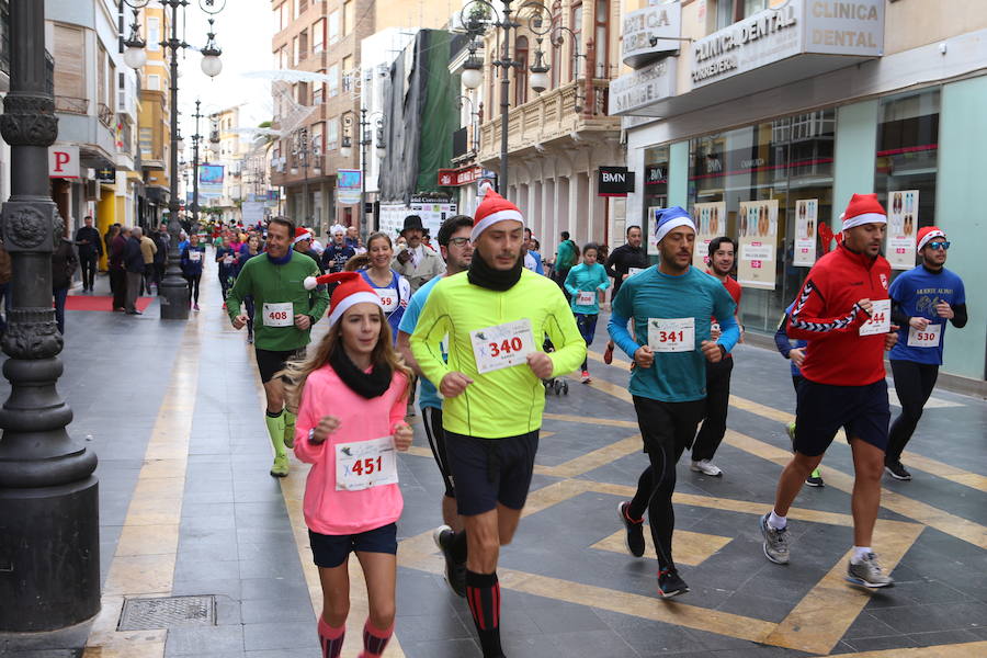 Los más jóvenes también se han apuntado a despedir el año corriendo