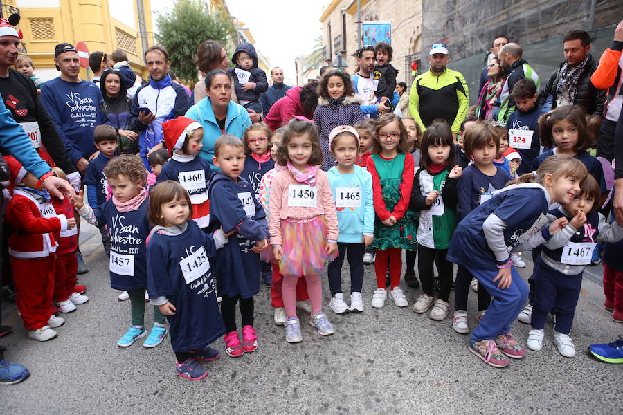 Los más jóvenes también se han apuntado a despedir el año corriendo