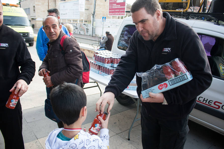 La prueba para niños de entre 5 y 11 años llenó el Malecón de carreras, saltos y lanzamientos