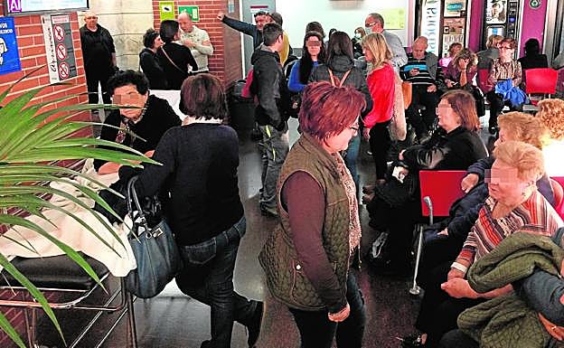 Sala de espera de Urgencias La Arrixaca, el pasado martes por la tarde.