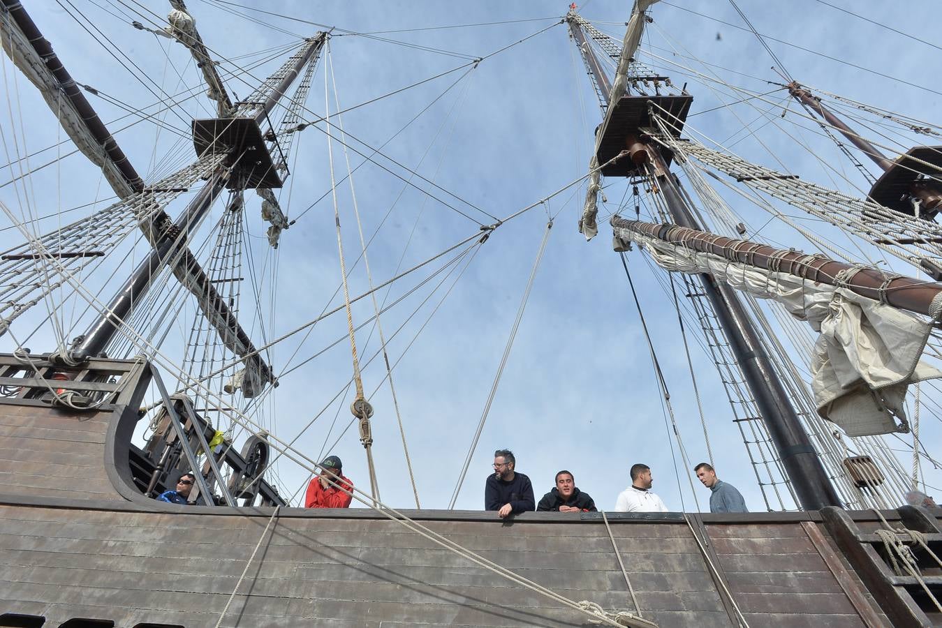 El 'Andalucía, que se encuentra atracado en el puerto pesquero de Águilas desde el pasado martes, puede visitarse hasta el próximo domingo.