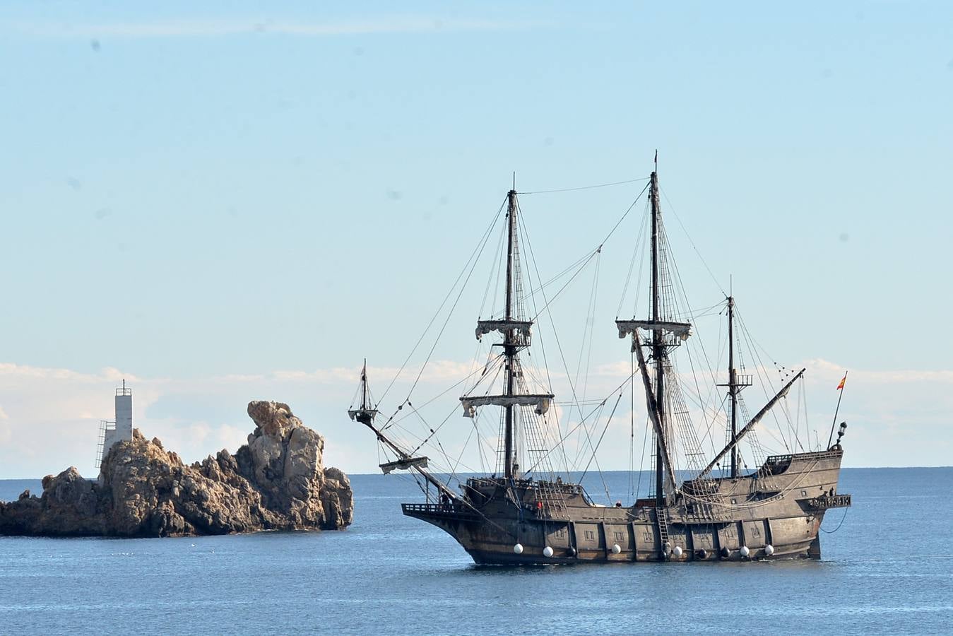 El 'Andalucía, que se encuentra atracado en el puerto pesquero de Águilas desde el pasado martes, puede visitarse hasta el próximo domingo.