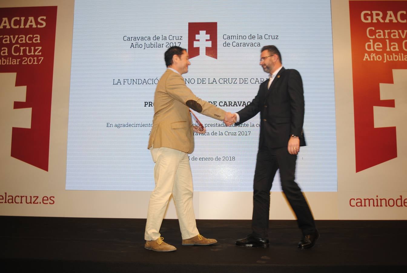 El presidente de la Comunidad agradece en el evento 'Gracias, Caravaca de la Cruz Año Jubilar 2017' el trabajo de la gente que ha hecho posible que este sea «el acontecimiento cultural, turístico y religioso más importante de España»