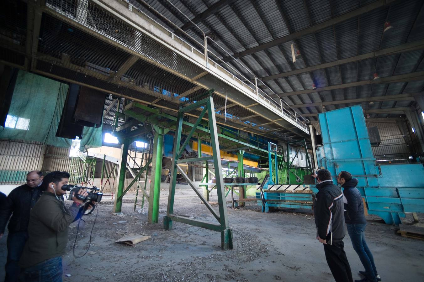 El Gobierno valenciano estudia aportar 1,3 millones; en febrero se retomarán los trabajos desmantelando una balsa de lixiviados