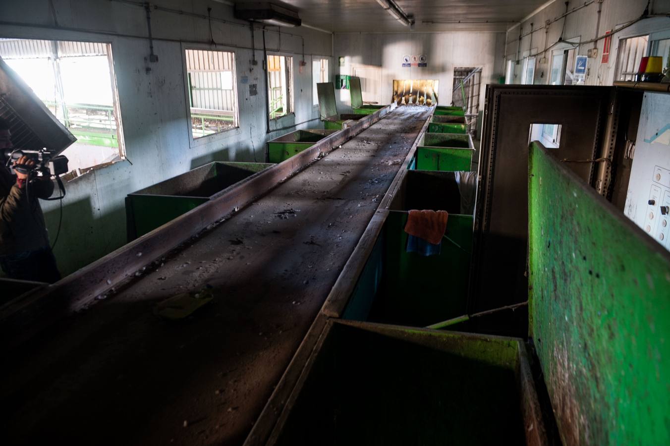 El Gobierno valenciano estudia aportar 1,3 millones; en febrero se retomarán los trabajos desmantelando una balsa de lixiviados