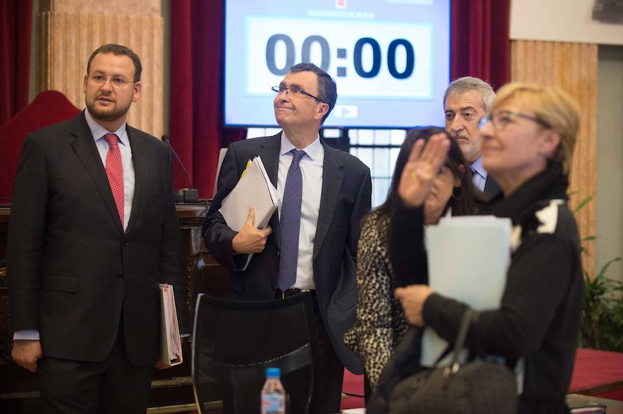 Roque Ortiz ya no es concejal del Ayuntamiento de Murcia después de que el Pleno haya tomado este jueves razón de la renuncia