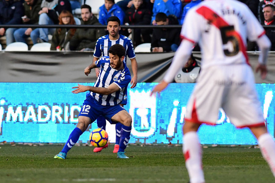 El conjunto de Fabri suma su octava derrota consecutiva, la más abultada de la temporada, y queda relegado al farolillo rojo de la Segunda División