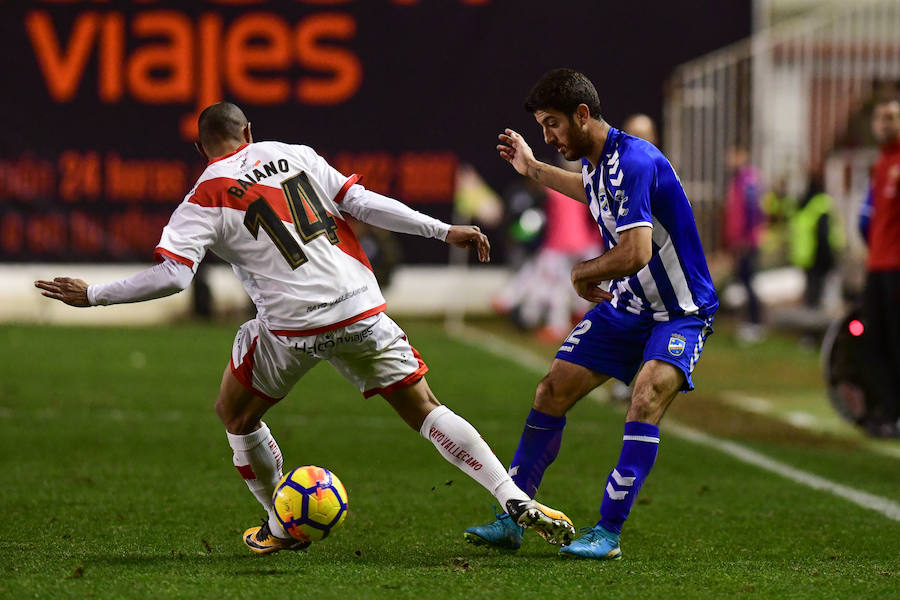 El conjunto de Fabri suma su octava derrota consecutiva, la más abultada de la temporada, y queda relegado al farolillo rojo de la Segunda División