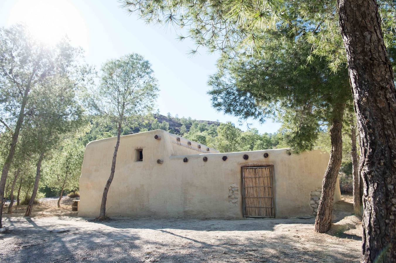 Una visita guiada a la increíble ciudad argárica de Totana para conocer a los ancestros a fondo