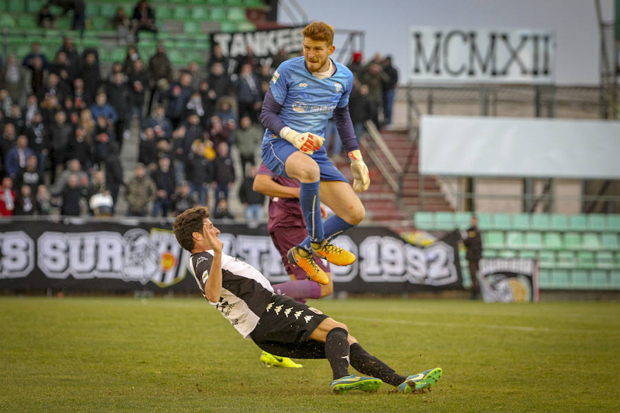 El ex jugador del Murcia Germán marcó para los extremeños en el minuto 50 y mató el partido