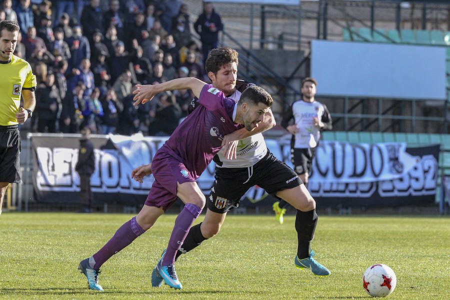 El ex jugador del Murcia Germán marcó para los extremeños en el minuto 50 y mató el partido