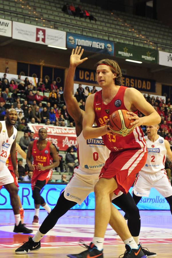 El equipo de Ibon Navarro jugó su peor partido de la temporada ante el Juventus de Utena lituano, que le controló a placer