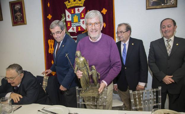 Domingo Andrés Bastida Martínez, ayer, tras recibir el premio.