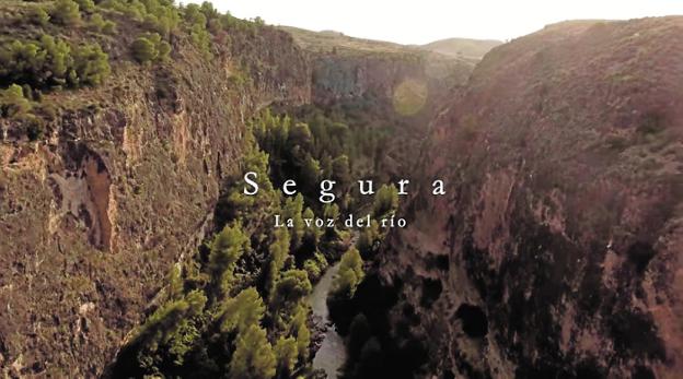 Una de las espectaculares imágenes aéreas incluidas en el documental 'Segura, las voces del río'.