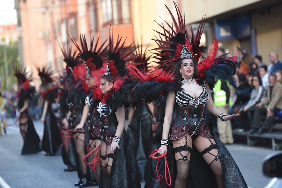 Cabezo de Torres vivió ayer su último desfile de Carnaval de este año