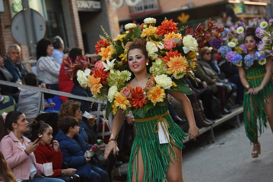 Cabezo de Torres vivió ayer su último desfile de Carnaval de este año