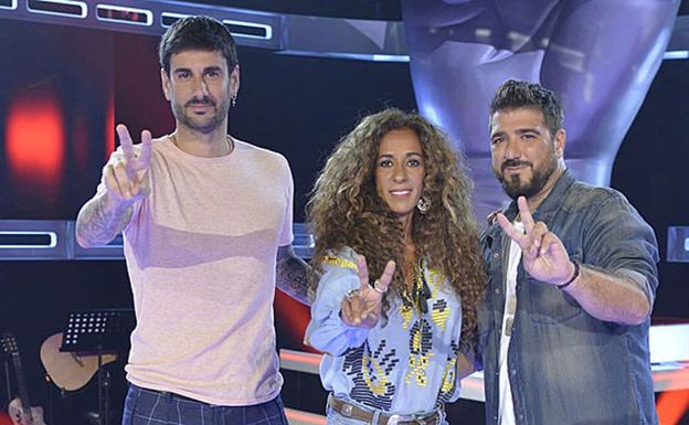 Melendi, Rosario Flores y Orozco, en 'La Voz Kids'. 