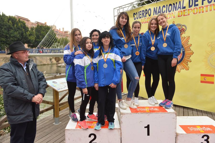 Más de 700 piragüistas participan en las carreras por el Segura