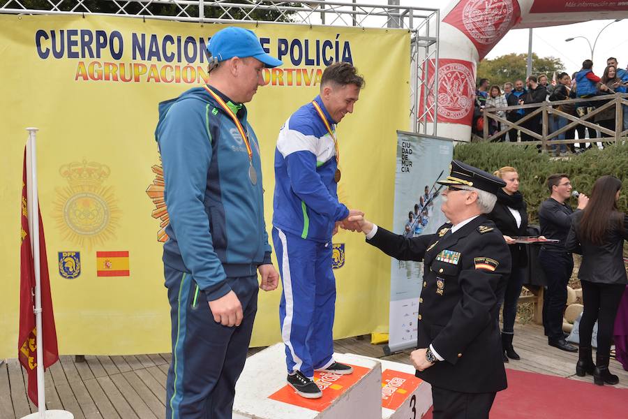 Más de 700 piragüistas participan en las carreras por el Segura