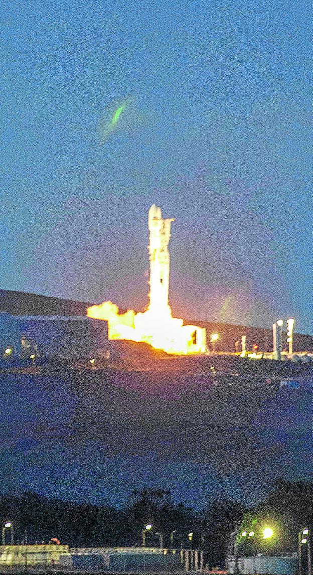 Lanzamiento del satélite PAZ desde Vandenberg.