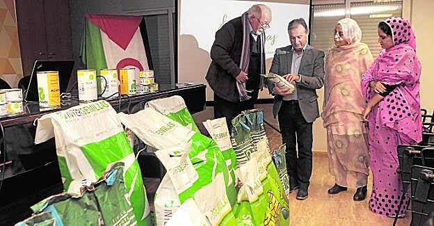 Doscientos kilos de semillas para Tinduf