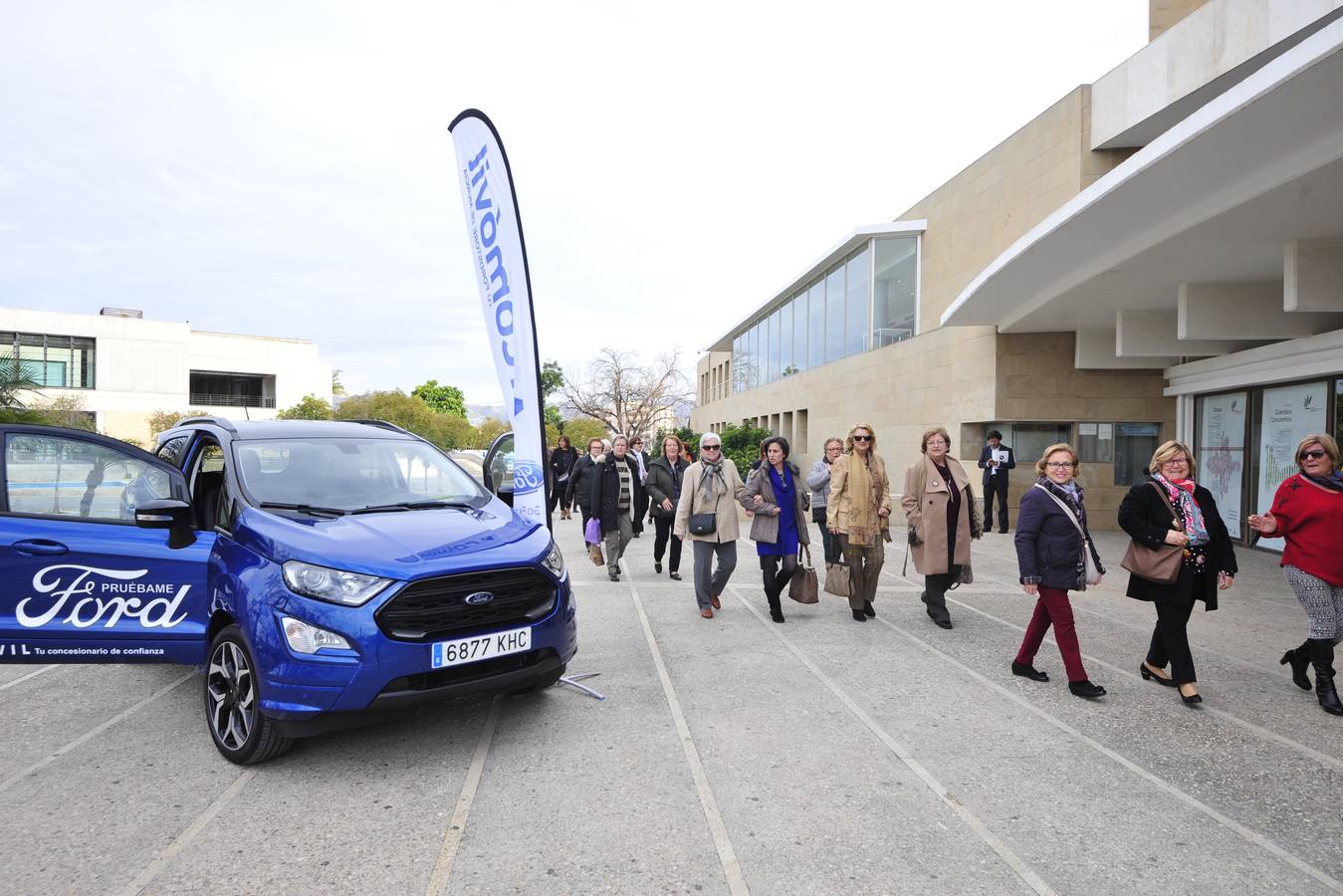 Más de 400 personas abarrotan la Sala Miguel Ángel Clares del Auditorio de Murcia para reconocer el papel de las féminas