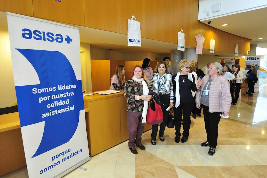 La presidenta de la Asociación Thader Consumo reclama la conciliación real y la cotización de las amas de casa para lograr la igualdad