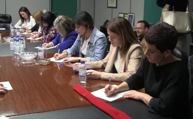 Las 15 alcaldesas de la Región, en 'La Verdad'