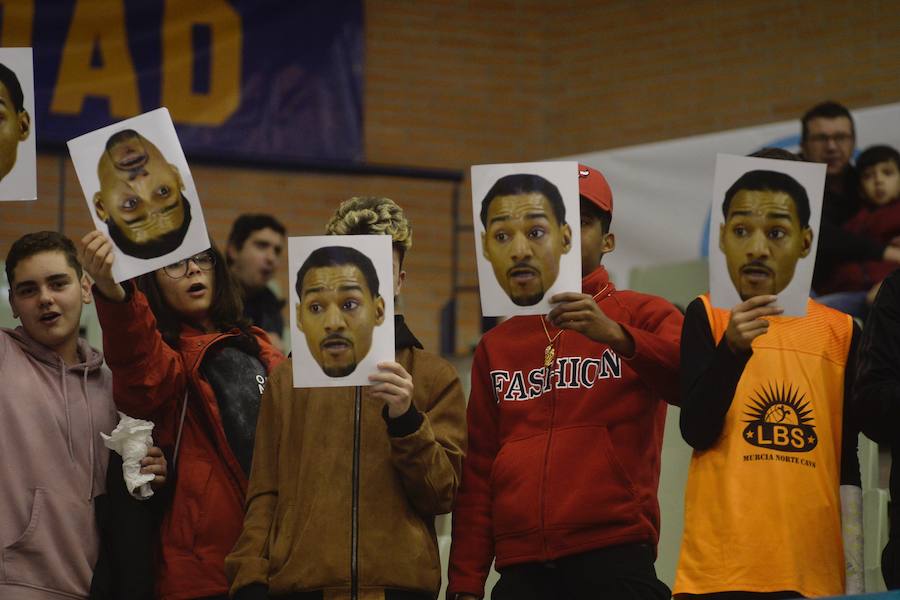 El conjunto de Ibon Navarro peleó hasta el final en el regreso de Lima al Palacio de los Deportes, pero no pudo con la tela de araña de Pesic ni el arbitraje de los últimos minutos