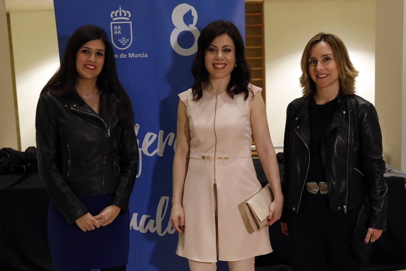 El Auditorio de Murcia acoge la entrega del premio 'Murciana del Año' a la directora de orquesta Virginia Martínez, en una gala en la que también se reconoce la labor de María Dolores López Pay y la empresa Agromediterránea Hortofrutícola