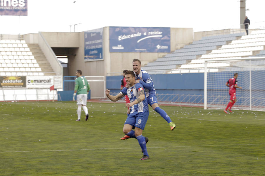 El conjunto de Mario Simón vence con autoridad a un rival directo por la salvación gracias a los dobletes de Chirri y del delantero murciano