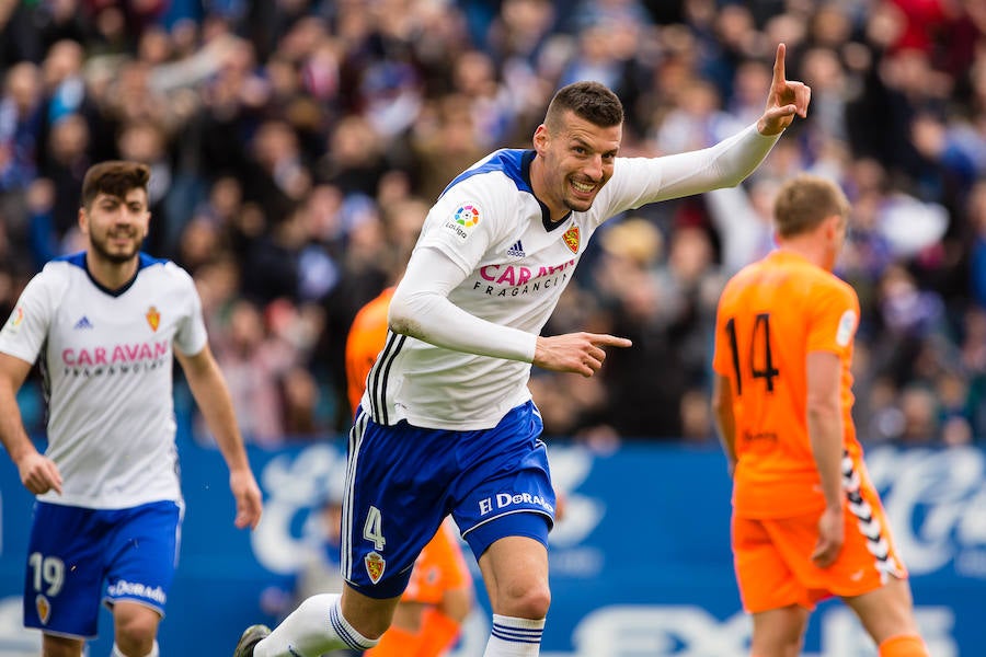 El conjunto de Fabri pagó caro su arriesgado planteamiento inicial y recibó dos goles en los primeros veinte minutos que le lastraron durante el resto del encuentro