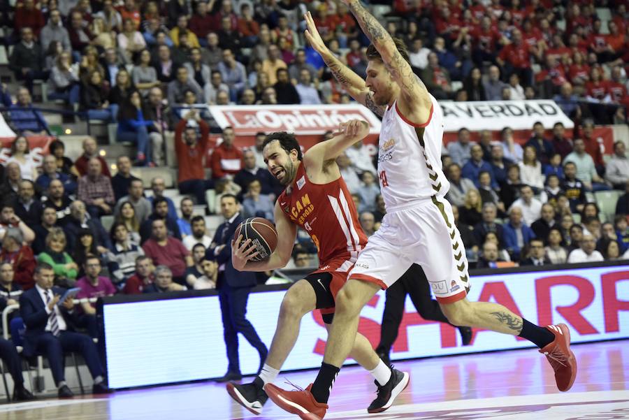 Los murcianos ganan por primera vez en un mes y medio en un partido competido que desniveló Urtasun como base. El final parecía plácido, pero un parcial de 2-12 en los últimos cuatro minutos dio incluso opción de empate al Burgos