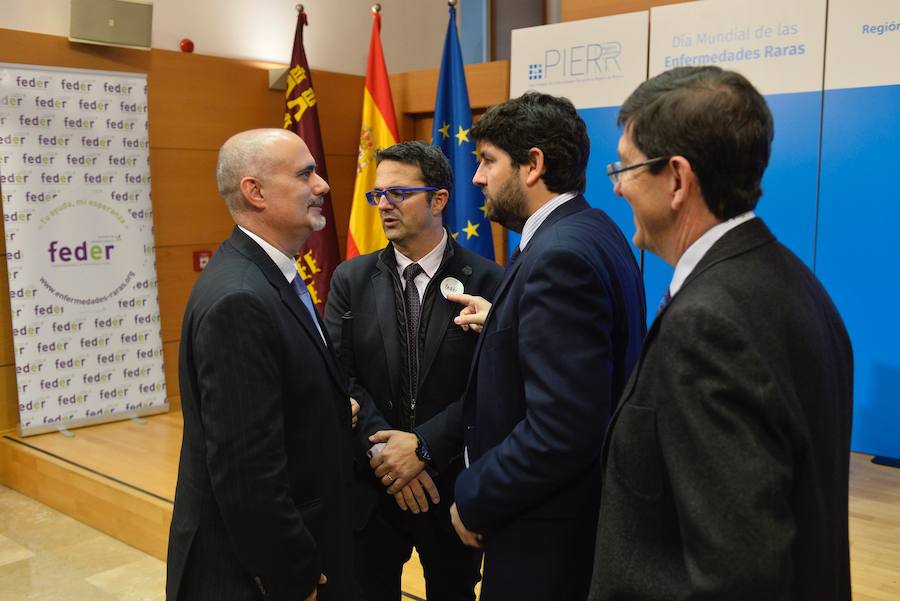 La Comunidad pone en marcha un plan integral que incluye 189 medidas en Sanidad, Educación, servicios sociales e investigación