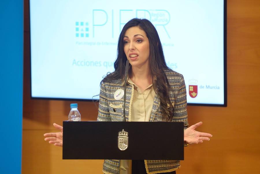 La Comunidad pone en marcha un plan integral que incluye 189 medidas en Sanidad, Educación, servicios sociales e investigación