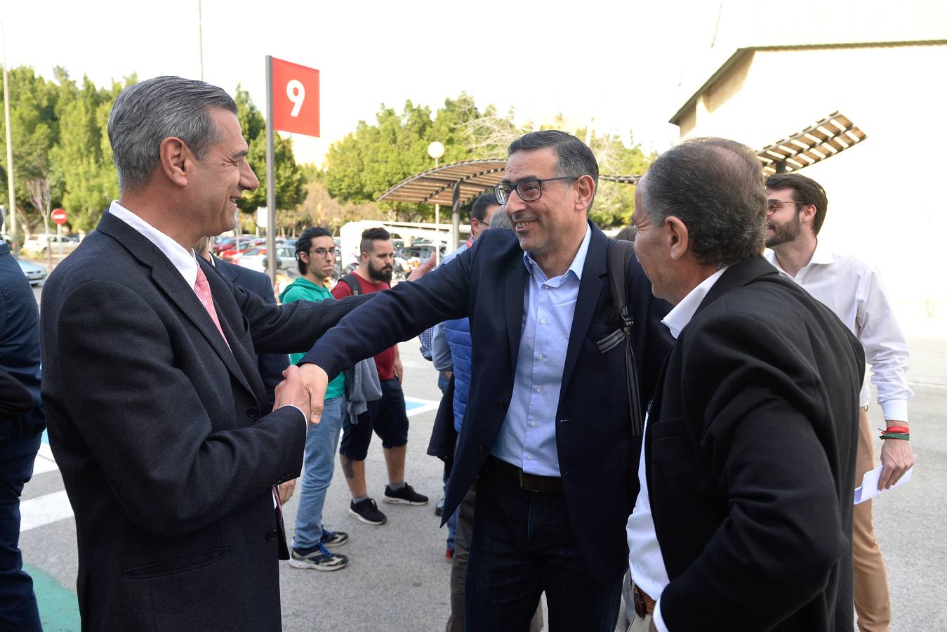 Los dos candidatos a rector de la Universidad de Murcia (UMU) Pedro Lozano y José Luján participaron en un debate con estudiantes en la Facultad de Educación.