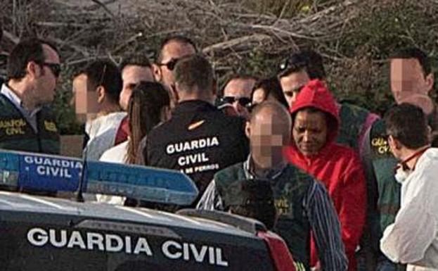 La Guardia Civil halla el hacha con la que Ana Quezada golpeó a Gabriel