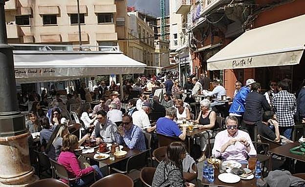 Terrazas llenas por Semana Santa en Cartagena