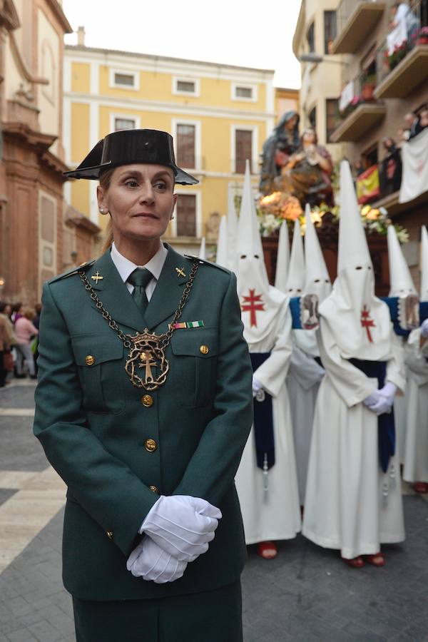 La Pontificia, Real, Hospitalaria y Primitiva Asociación del Santísimo Cristo de la Salud transportó este Martes Santo sus tronos desde la Iglesia de San Juan de Dios de Murcia.