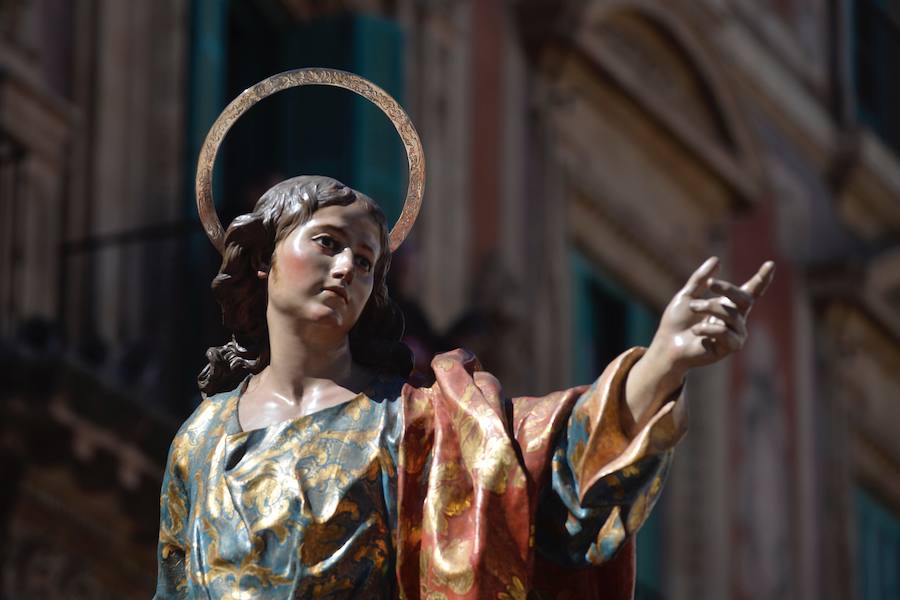 Las obras del escultor murciano convierten la ciudad de Murcia en un museo al aire libre en Semana Santa