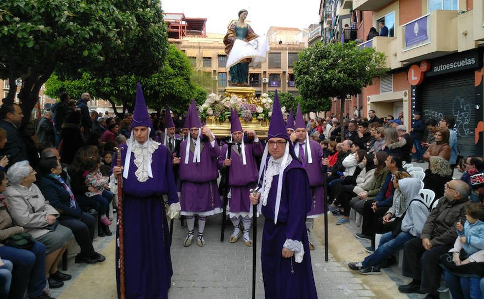 La Santa Cena, durante la procesión de este Viernes Santo.