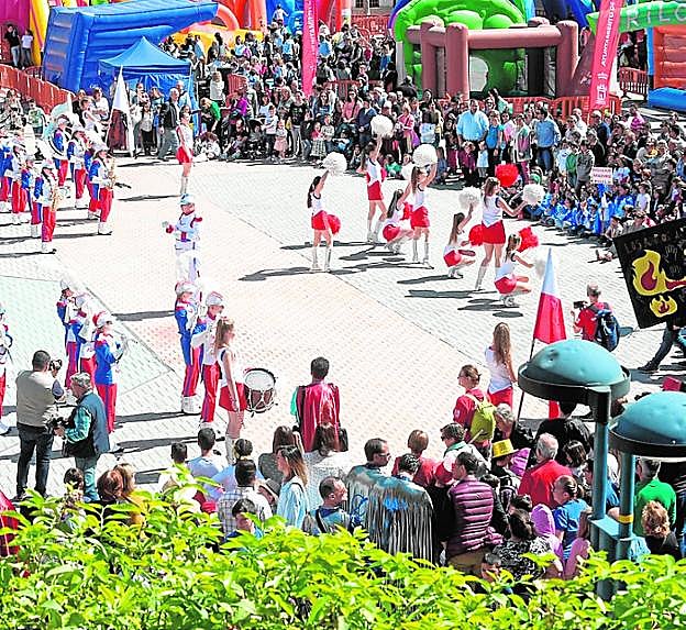 Animación en El Carmen, en el XI Encuentro de Sardinillas.