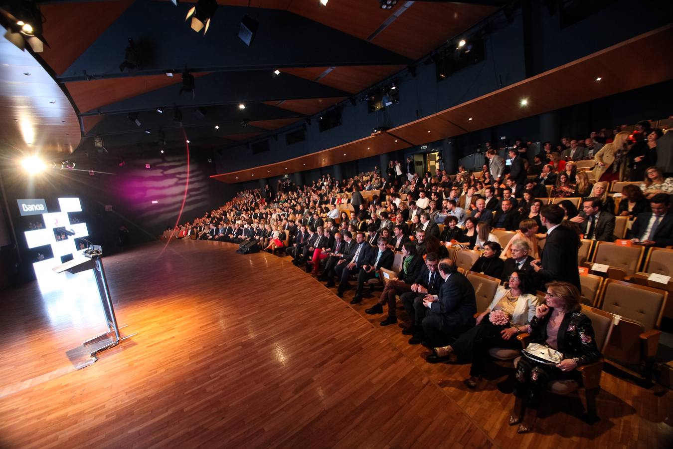 Los Premios Web, organizados por 'laverdad.es', cerraron este jueves por la noche su X edición en una gala celebrada en el auditorio Víctor Villegas