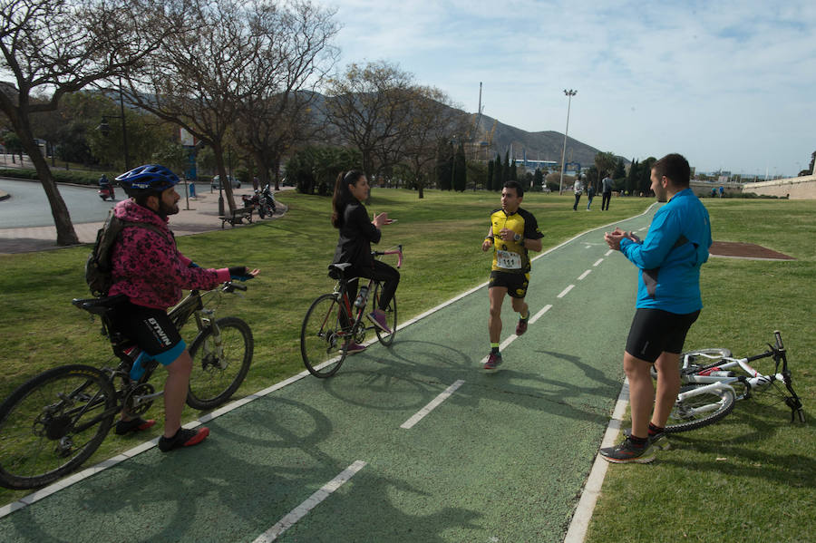 Unos 3.800 valientes parten con la primera luz del día al asalto de las baterías de costa de Cartagena