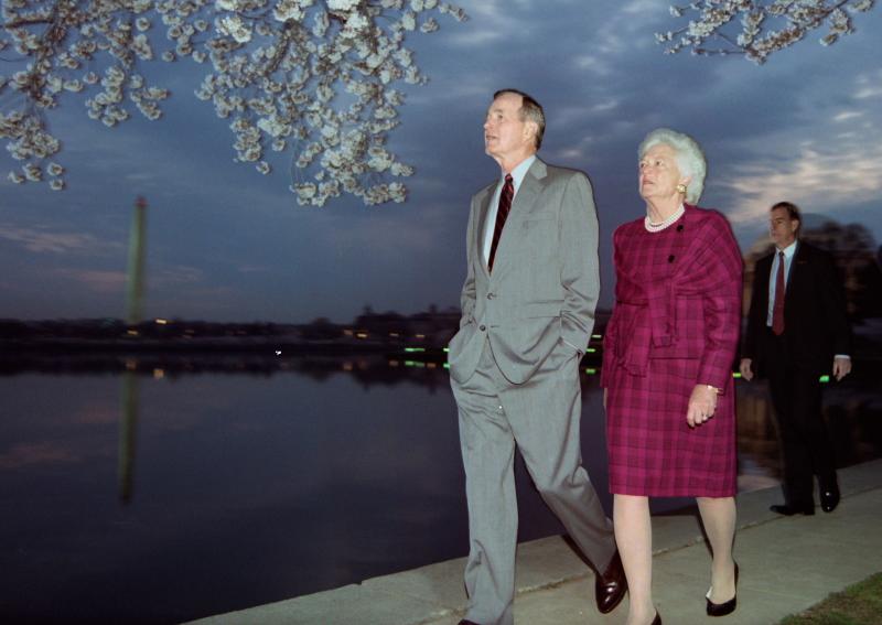 La que fuera esposa del expresidente George H. W. Bush, ha muerto en su casa de Houston a los 92 años