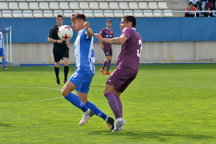 El FC Jumilla se agarra a la lucha por la permanencia tras vencer en el Artés Carrasco y deja al Lorca Deportiva al borde del abismo