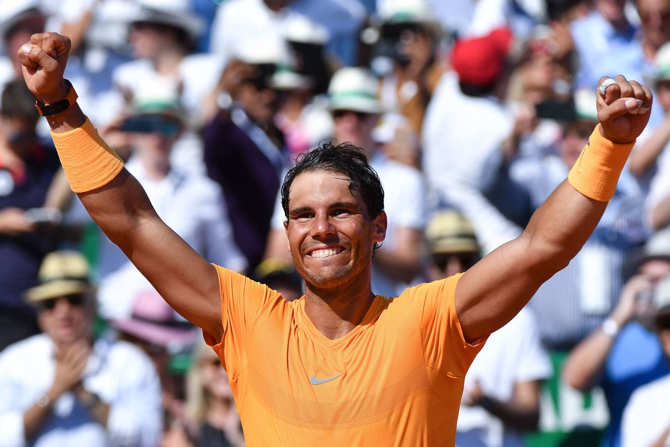 Las mejores imágenes de la final del Master 1.000 de Montecarlo entre el español Rafa Nadal y el japonés Kei Nishikori.