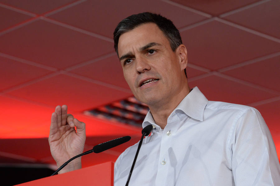 El secretario general del PSOE afirma que «El Tajo-Segura seguirá teniendo su papel mientras haya agua disponible»